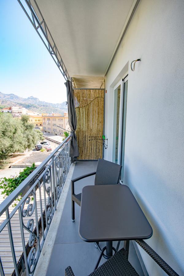 Namuri Rooms Giardini Naxos Exteriör bild